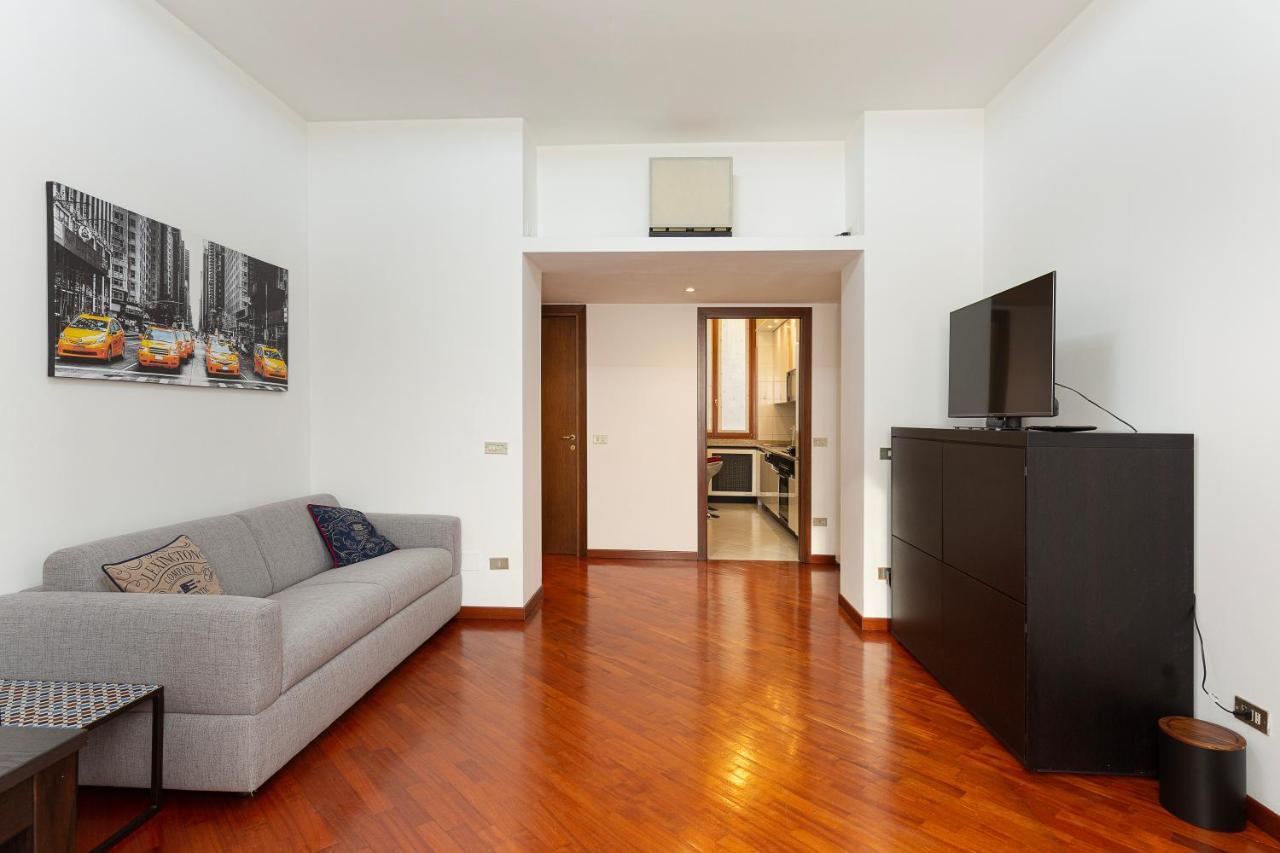 Flat In Citylife Near Metro! Apartment Milan Exterior photo